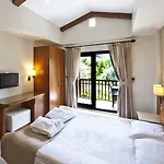 Hotell Natur-med Hot Springs And Health