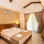 Natur-med Hot Springs And Health 3*